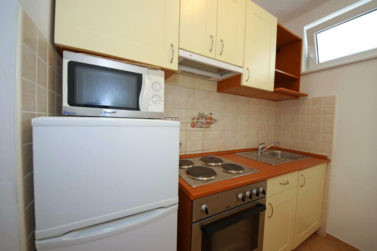 Dalmacia apartments Srima Exterior foto